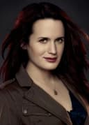 Portrait illustration of Esme Cullen